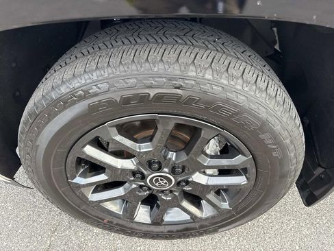 Used 2024 Toyota Sequoia Platinum image 12