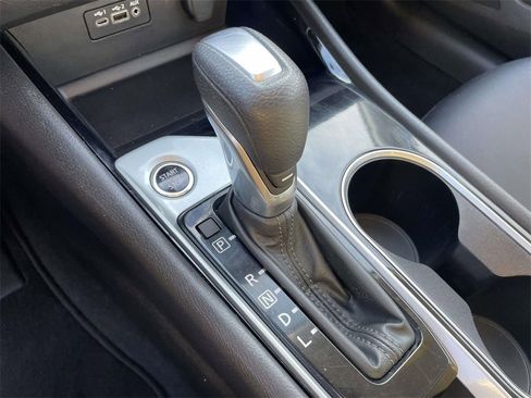 Used 2024 Nissan Altima 2.5 SV image 26