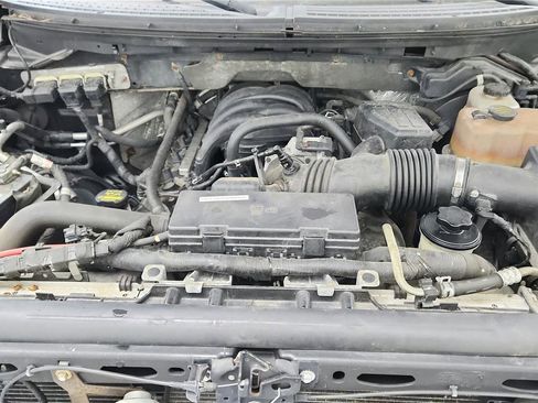 Used 2010 Ford F150 XLT image 30