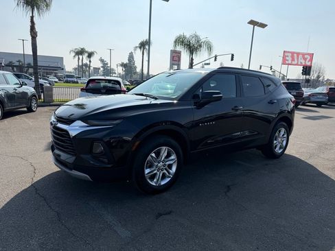 Used 2022 Chevrolet Blazer LT image 3