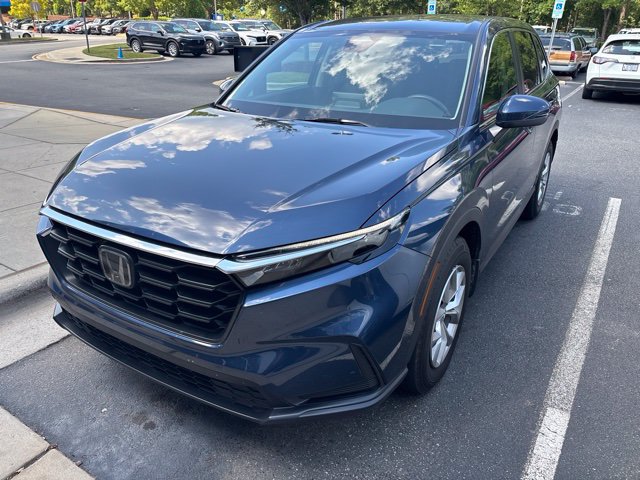 Used 2025 Honda CR-V LX image 1