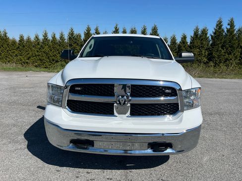 Used 2022 RAM 1500 Tradesman w/ Chrome Appearance Group AWD/4WD image 8