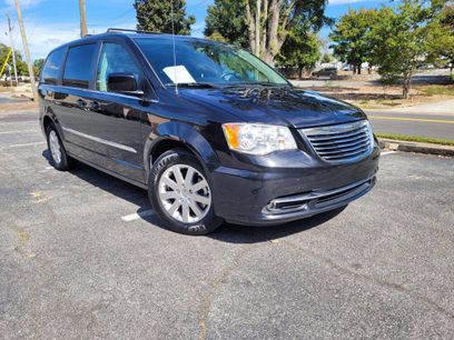 Used 2016 Chrysler Town & Country Touring