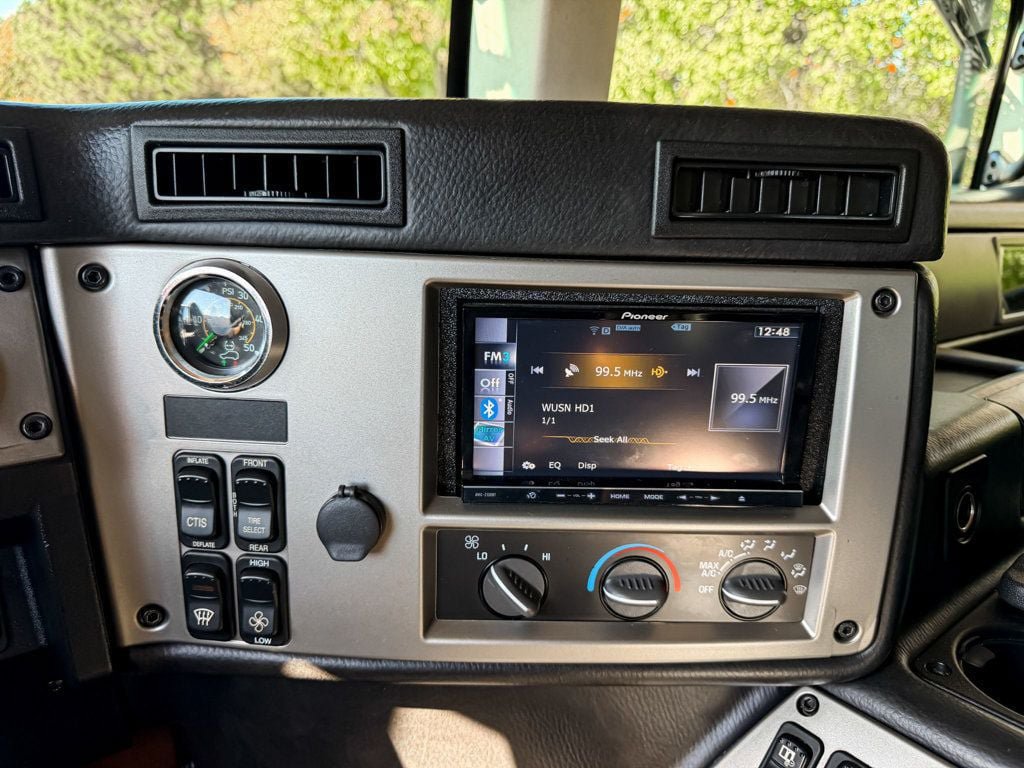 Used 2006 HUMMER H1 4-Door Wagon AWD/4WD image 25