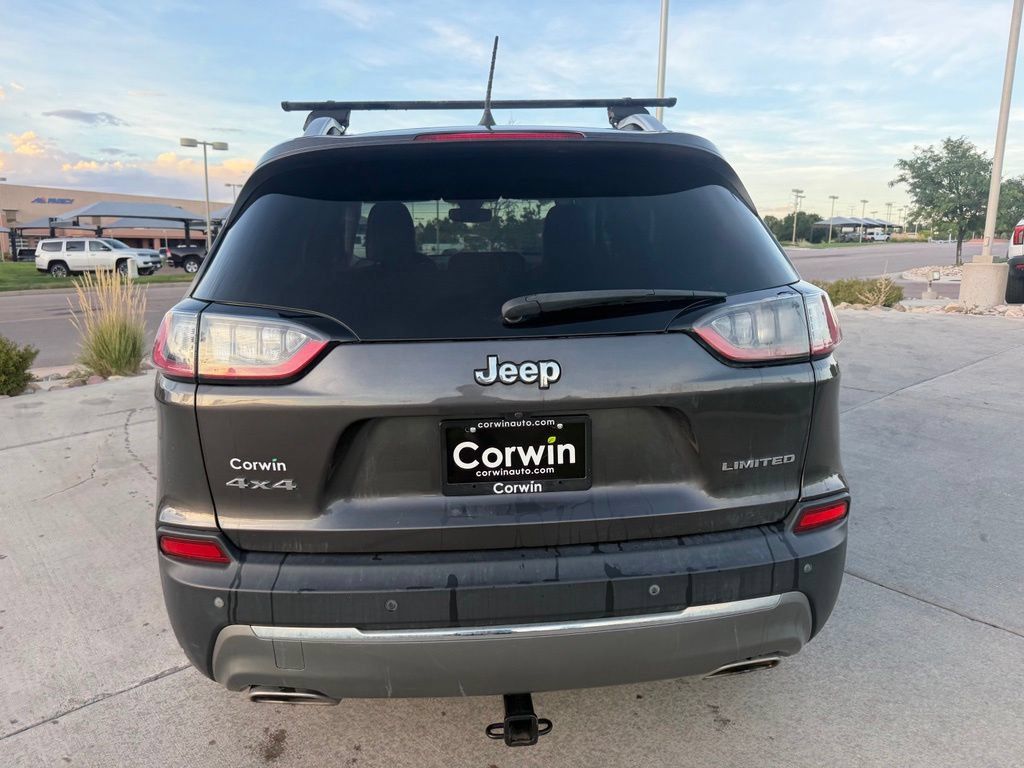 Used 2019 Jeep Cherokee Limited AWD/4WD image 6