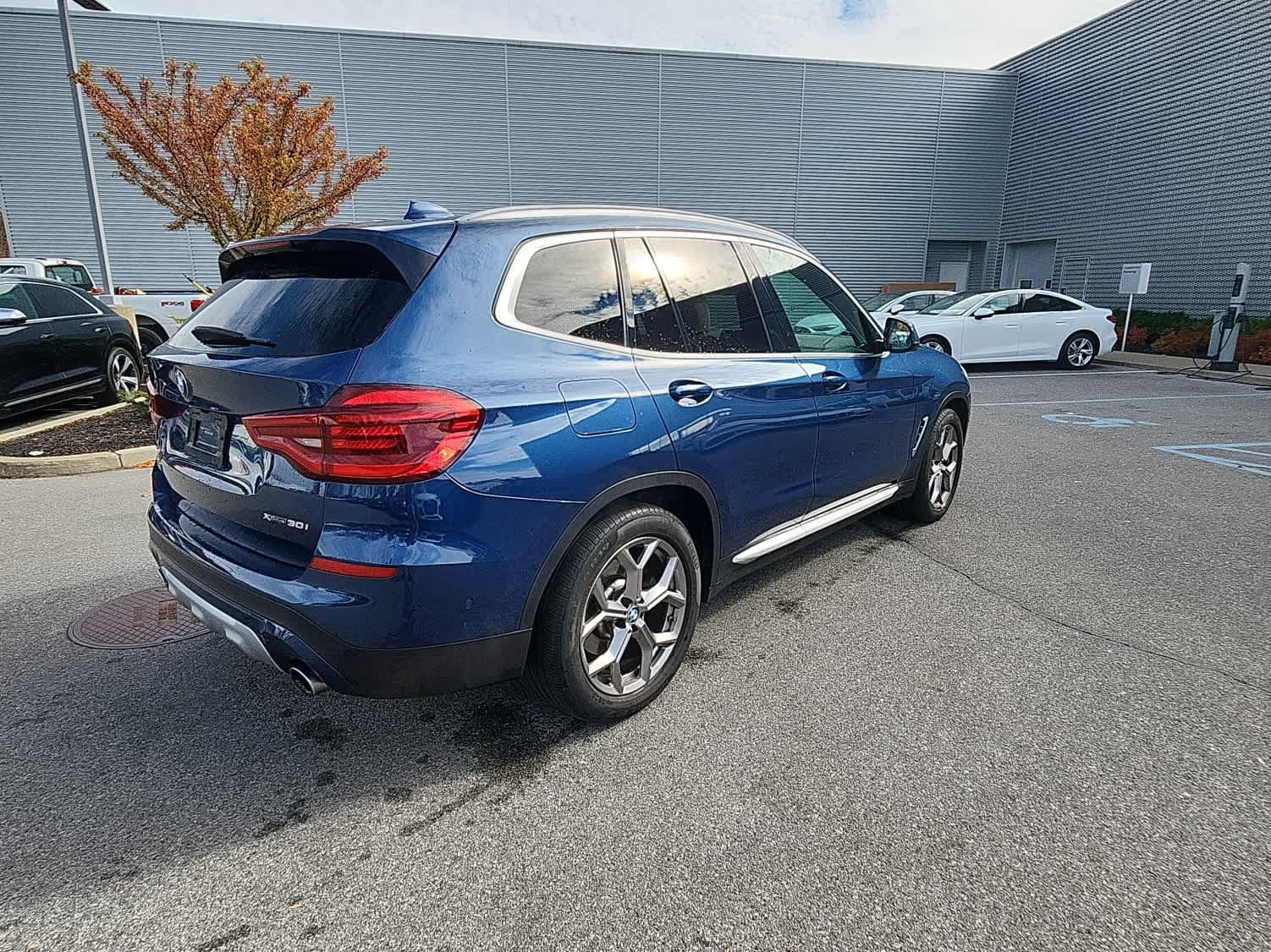 Used 2021 BMW X3 xDrive30i w/ Premium Package AWD/4WD image 10