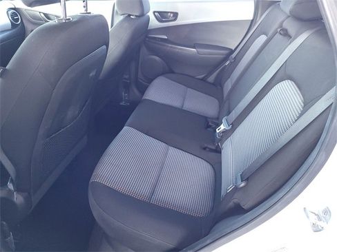 Used 2021 Hyundai Kona SEL image 18