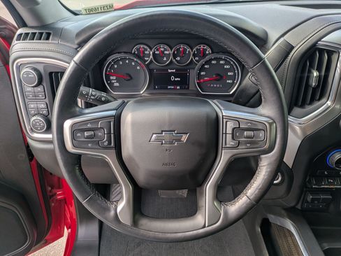 Used 2021 Chevrolet Silverado 1500 LT Trail Boss w/ Convenience Package II AWD/4WD image 18