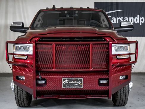 Used 2021 RAM 3500 Laramie image 3