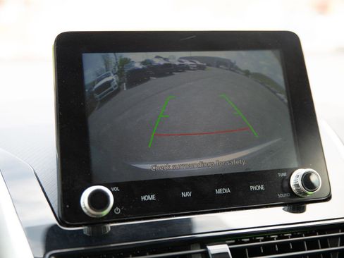 Used 2024 Mitsubishi Eclipse Cross SE AWD/4WD image 17