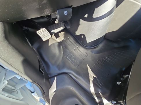 New 2025 Chevrolet Express 2500 w/ Enhanced Convenience Package image 66