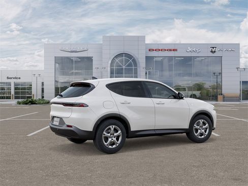 New 2025 Dodge Hornet GT w/ Cold Weather Group image 4