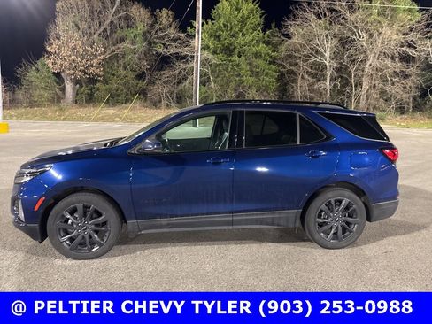 Used 2022 Chevrolet Equinox RS w/ LPO, Cargo Package image 4