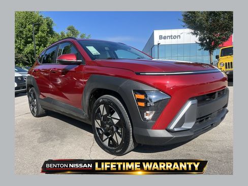 Used 2024 Hyundai Kona SEL FWD image 1