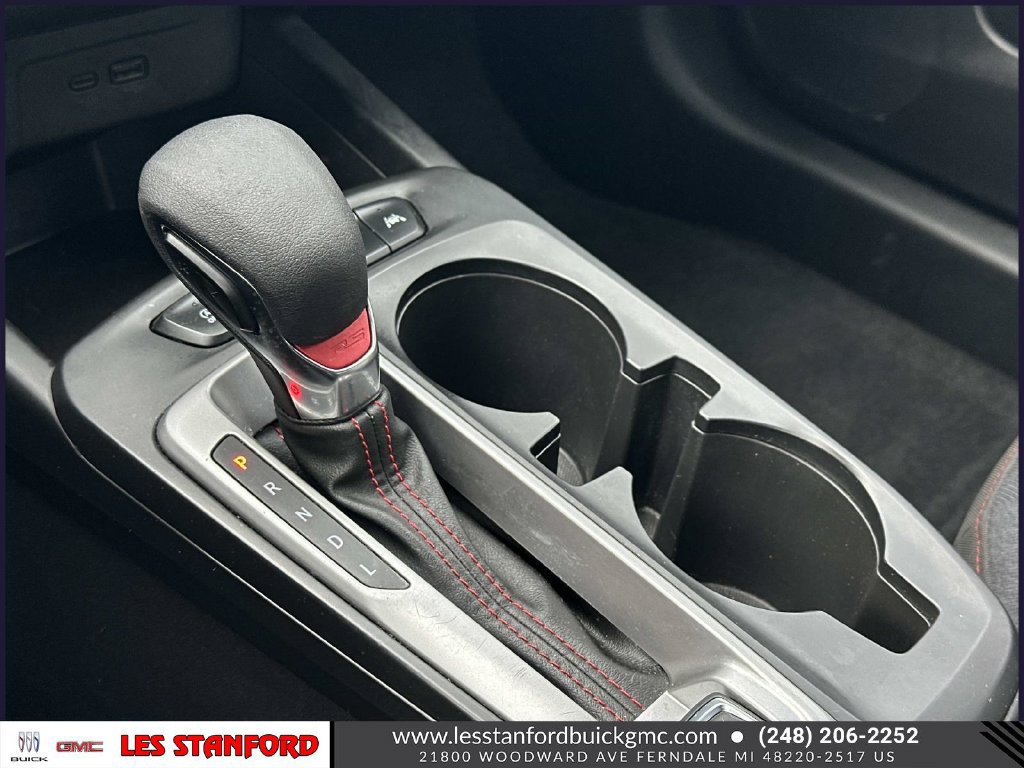 Used 2024 Chevrolet Trax RS FWD image 31
