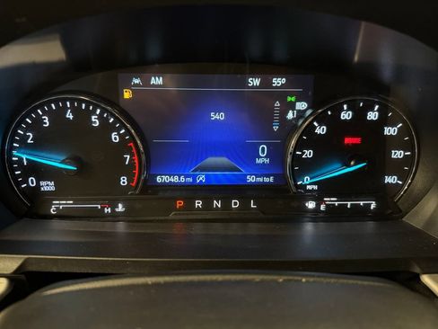 Used 2023 Ford Explorer XLT w/ Equipment Group 202A AWD/4WD image 10