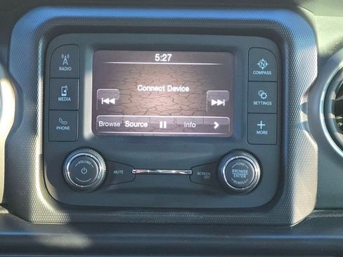 Used 2021 Jeep Wrangler Unlimited Sport image 18