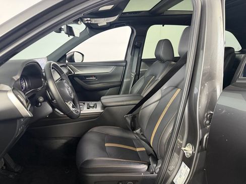 Used 2025 MAZDA CX-90 Plug-In Hybrid w/ Premium Plus AWD/4WD image 19