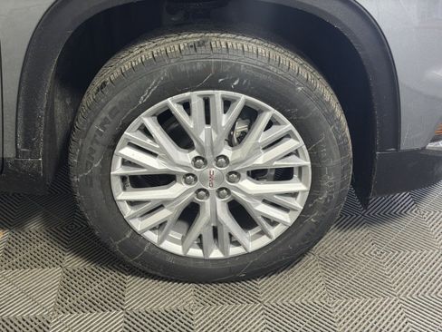 New 2026 GMC Acadia Elevation image 12