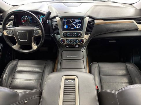 Used 2020 GMC Yukon XL Denali w/ Denali Ultimate Package AWD/4WD image 28