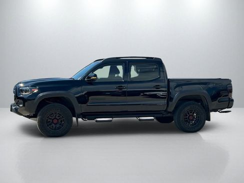Used 2023 Toyota Tacoma TRD Pro AWD/4WD image 8