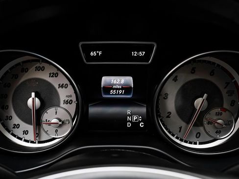 Used 2016 Mercedes-Benz GLA 250 image 17