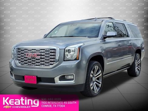 Used 2020 GMC Yukon XL Denali w/ Denali Premium Package image 8