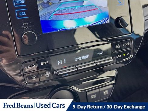 Used 2019 Toyota Prius LE image 16