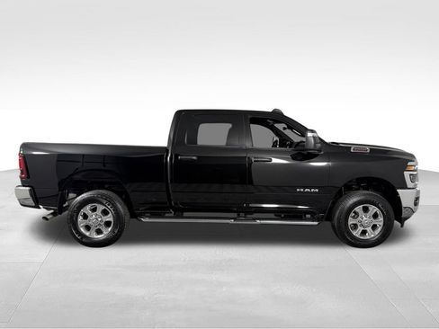 Used 2025 RAM 2500 Big Horn AWD/4WD image 6