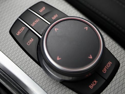 Used 2018 BMW X3 M40i image 28