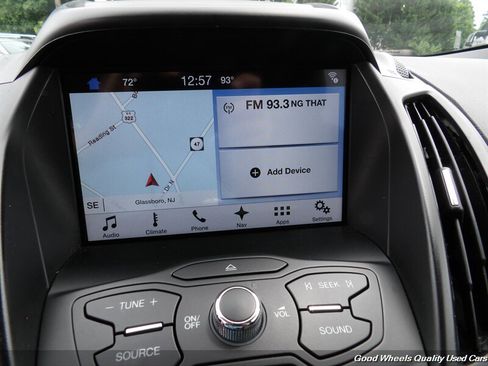 Used 2016 Ford Escape SE w/ Equipment Group 201A AWD/4WD image 18