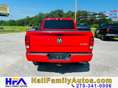 Used 2016 RAM 1500 Express AWD/4WD image 4