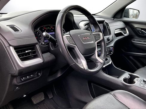 Used 2022 GMC Terrain SLT w/ Infotainment Package II image 19