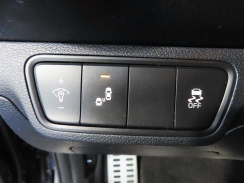 Used 2023 Kia Forte GT-Line FWD image 18