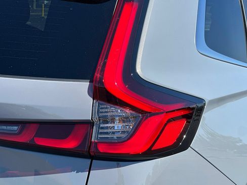 Used 2025 Honda CR-V Sport image 47
