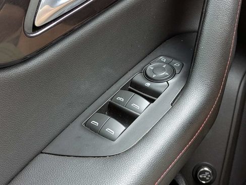 Used 2019 Chevrolet Blazer RS w/ Sun and Wheels Package FWD image 26