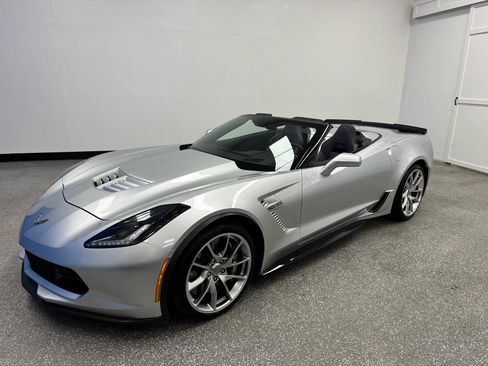 Used 2017 Chevrolet Corvette Z06 RWD image 1