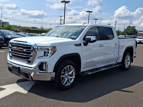 Used 2022 GMC Sierra 1500 SLT w/ SLT Premium Package AWD/4WD image 3