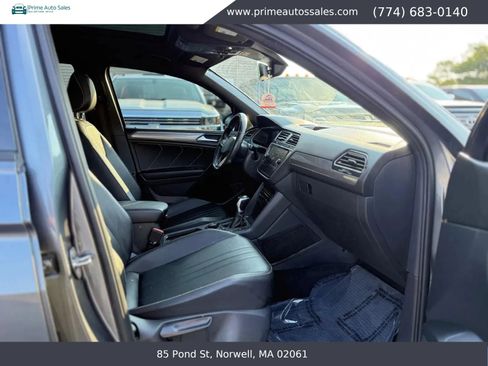 Used 2022 Volkswagen Tiguan SE R-Line AWD/4WD image 15