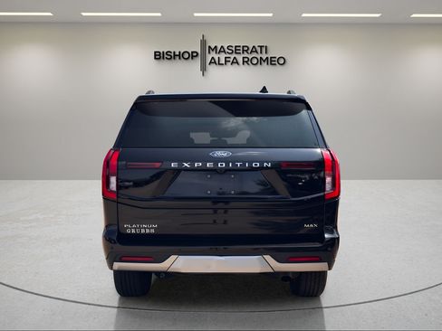 Used 2025 Ford Expedition Max Platinum AWD/4WD image 4
