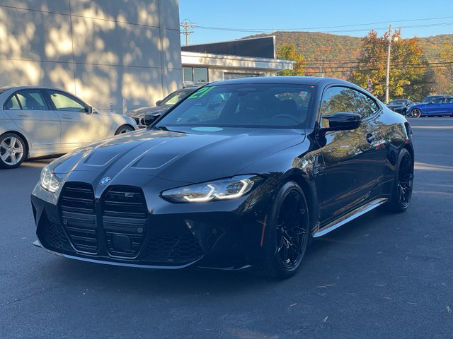 Used 2021 BMW M4 Competition w/ Executive Package RWD image 2