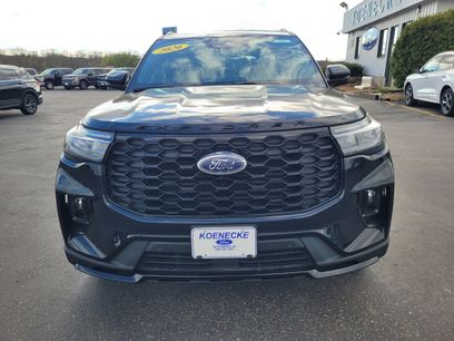 New 2026 Ford Explorer ST-Line