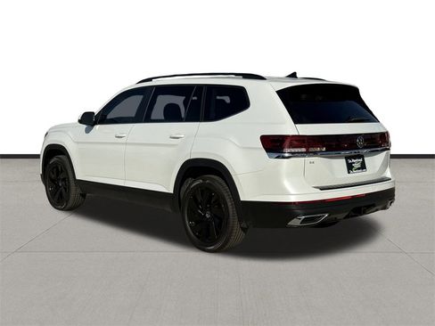 New 2026 Volkswagen Atlas SE image 7