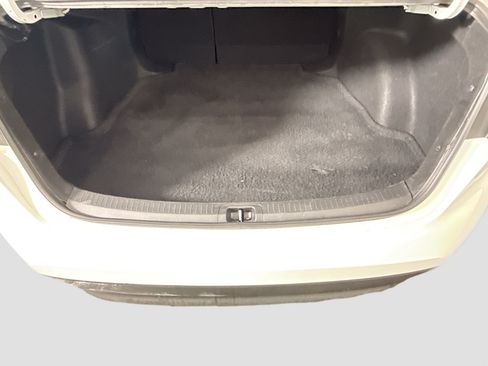 Used 2025 Toyota Corolla LE FWD image 34