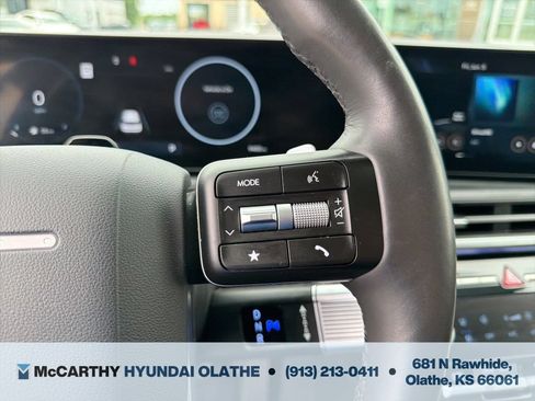 Certified 2024 Hyundai Santa Fe Limited FWD image 33