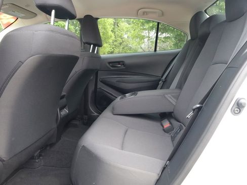 Used 2026 Toyota Corolla LE FWD image 15
