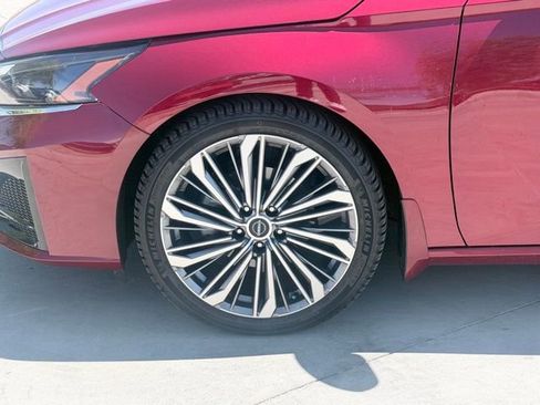 Certified 2023 Nissan Altima 2.5 SL FWD image 34