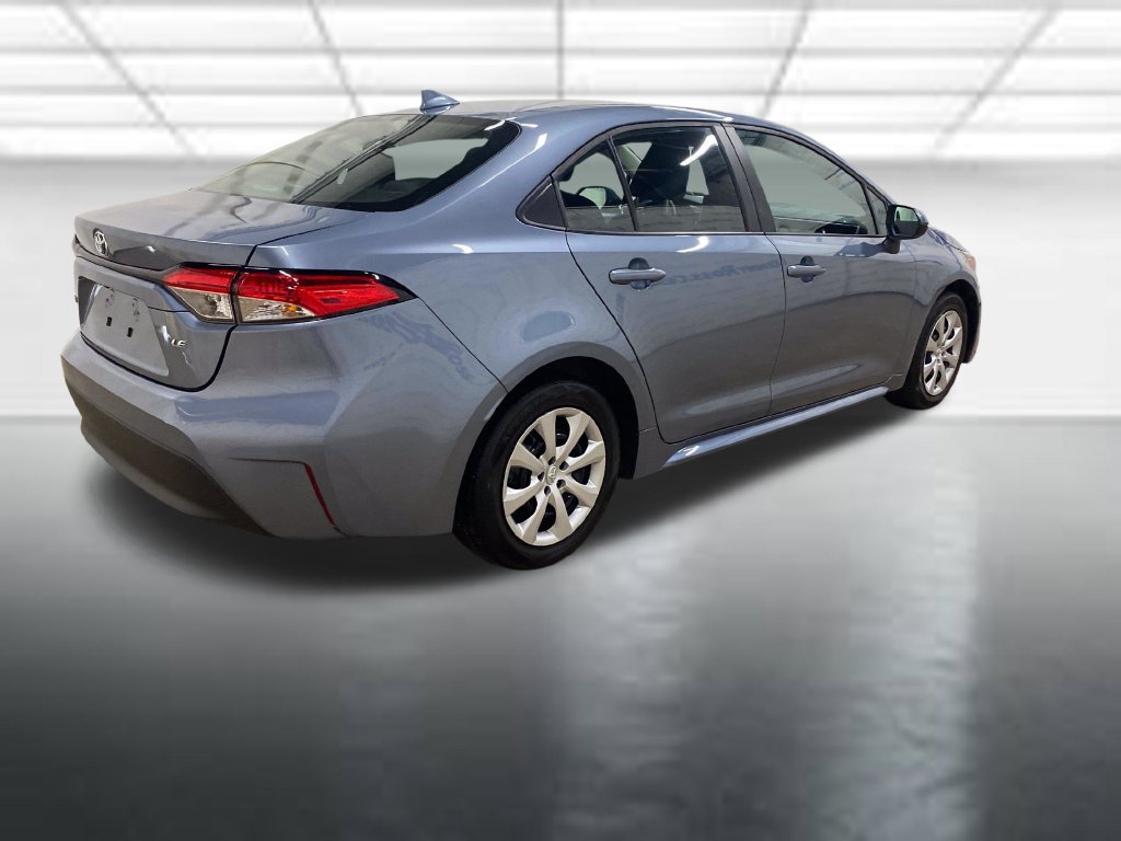 Used 2024 Toyota Corolla LE FWD image 8