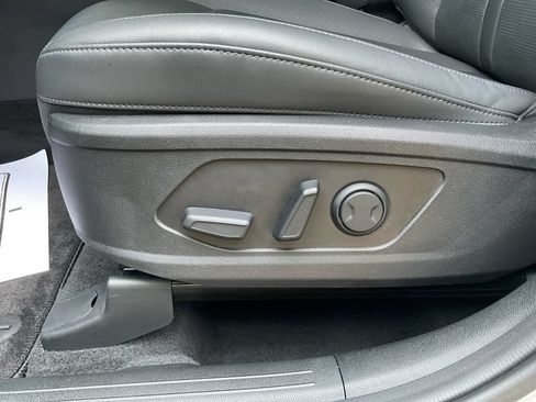 Certified 2026 Kia Sorento S w/ S Panoramic Sunroof Package AWD/4WD image 13