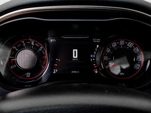 Used 2019 Dodge Challenger R/T image 25